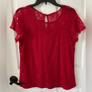 Ladies Lace Top, Size XL, but fits more like a L